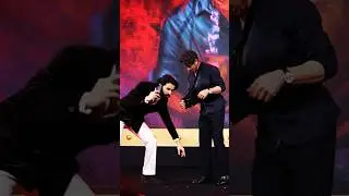 Shah Rukh Khan Ka Foot Touching Moment | Raghav Juyal Ka Emotional Gesture | Gauri Khan #shorts
