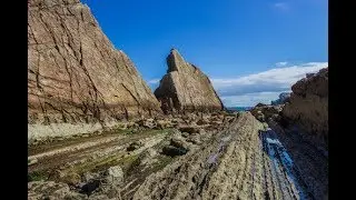 La Costa Quebrada NUNCA defrauda - Playa de la Arn&iacute;a
