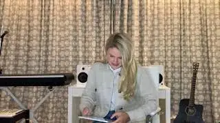Elizabeth Lyons - Settle Down Chicago (Behind the Song)
