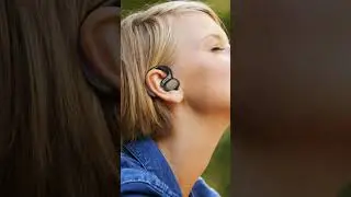 Reinforce your brand with us! 💪 #clientgifts #earbuds #promoproducts #coolers
