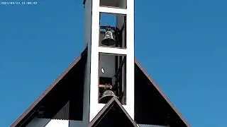 Dzwon na Anioł Pański w Kościele pw. Ducha Świętego w Świętoszówce