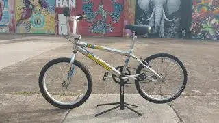 2001 Diamondback Ignitor Midschool BMX Racing Bike Bicycle #midschoolbmx #diamondback #bmxracing 