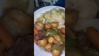 This roast so fuxkin good dawg 😮&zwj;💨 #reesetv #food #foodie