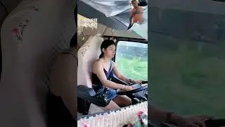 #viralvideo #viralpost #chinagirl#truck#drivenhunt