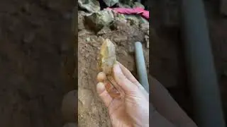 Quartz crystal extraction #quartz #crystal #extraction #rockhounding #crystals #crystalhealing