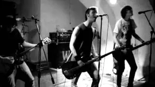 Astpai - Becoming Strangers (live)