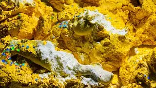 Oxide yellow crispy soft texture gymchalk crush 🐣| mountain bloobs⛰️| oddlysatisfying| Asmr video | 