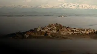 Tra buon vino e paesaggi mozzafiato ecco un Borgo Piemontese tra i pi&ugrave; belli d'Italia
