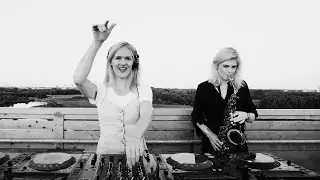 vrouwelijke Dj met saxofoniste JillxCece