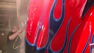 A 60-second glimpse into the build of this Optimus replica