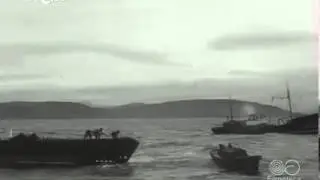 Sumergible a la deriva entrada en el puerto de Pasajes 1959
