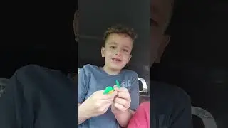 Z & Dvideoz...Zander and Dad Pok&eacute;mon plushy and figure review.