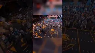 Tom Brady throws to Young Kids during Thanksgiving.