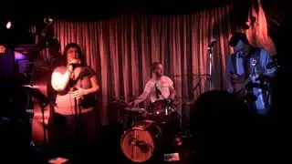 Caroline and the Ramblers ~ Crackerjack