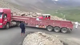 chinese talented  truck  driver  in Gilgit  baltistan  chilas| CPEC  | china pakistan  economic  cor