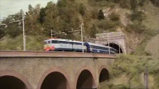 MODELLISMO FERROVIARIO - Al Plastico di Prato con l' Espresso 384