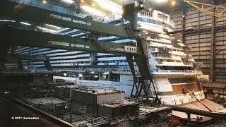 NORWEGIAN BLISS | short view into the construction dock during blizzard | 4K-Video