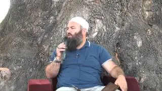 Lidhe zemren me Allahun e jo me njerëzit! - Hoxhë Bekir Halimi