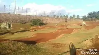 Terrain bicross 974 la chatoire. La pro