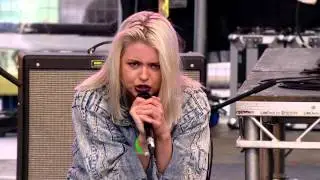 KLO&Euml; - Feel (live at The Quay)
