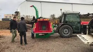 Mise en route broyeur de branches M235DS MARY AGRI sur SAME Frutteto S100, ça envoi !!! 😅