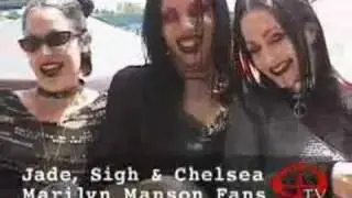 Marilyn Manson - EXCLUSIVE SCENES VIDEO from Guns God And Government (4/4)