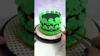 St. Patrick&rsquo;s Day Cake! #shorts #cake #stpatricksday