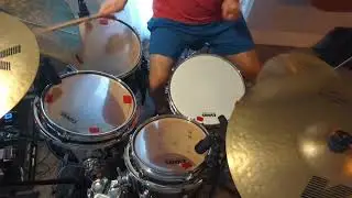 Noodling with Funk Fusion 110bpm backing track