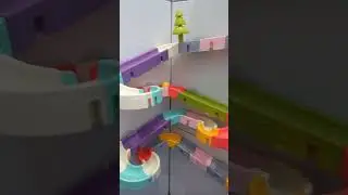 The Duck Sliding on River - Slideway Toys eps. 187 #shorts