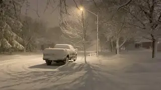 Snowfall in Toronto Canada 4K Winter Snow Walk in Downtown