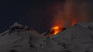 Highest aviation warning issued as Mount Etna's explosive activity increases
