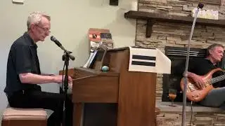 TOMMY KEYES -  Lucky (live in Connecticut)