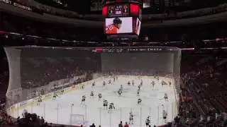Boston Bruins vs Philadelphia Flyers 9/28/17 - Warmups