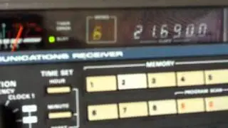Kenwood R2000 HF Receiver