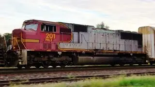 Ex Santa Fe Warbonnet SD75 Trailing on CSX Train 4K