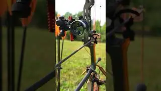 The new GURU arrow rest from Redline Bowhunting! #bowhunting #bowhunter #bowhuntingwhitetails