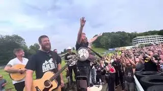 Oliver Anthony performs &ldquo;Rich Men North of Richmond&rdquo; at Blue Ridge Rock Festival