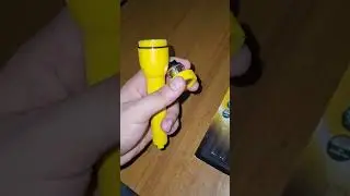 Flashlight 2xAA camelion