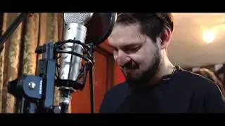 Pu&ntilde;o de Hierro - Caballero Tigre (Live Session)