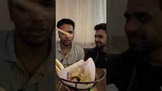 Rich vs Street Vada Pav &ndash; Mumbai&rsquo;s Most Shocking Food Test #shorts