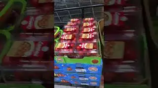 Shopping in night hours in a local convenient food store.  #LivingInUS