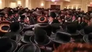 Bobover Rebbe Dances At Aleksander USA Wedding