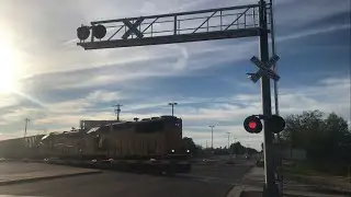 UP local crossing in Gilbert, AZ! S Val Vista Dr. 11/27/2025