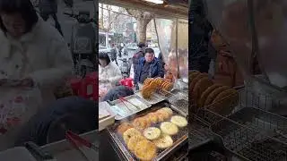 Make Money Selling Scallion Pancakes at a Street Stall!