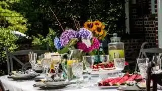 Hamptons House Designer Pool Party