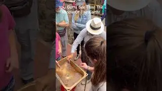Water moves clockwise & counterclockwise a few feet away! #equator #ecuadorinmediato #ecuador