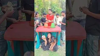 The girl was seen sitting down and looting the money. #game #new #gamer #reel #reelsindia #fun