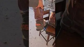 botas #trabajo #raza #agricultura #colmenas #abejas #apicultura #raza