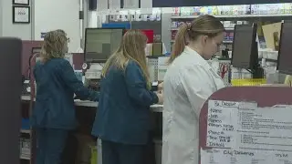 Pharmacies struggling to administer fall Covid-19 booster shots with low demand