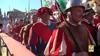 zoom calcio storico finale rossi bianchi 2019